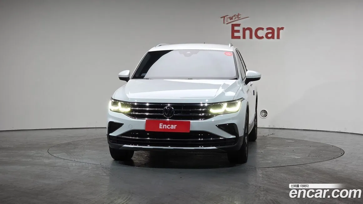Volkswagen Tiguan — фото 3