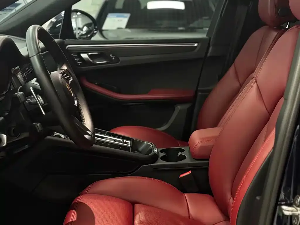 Porsche Macan 2023 из CN, фото 9