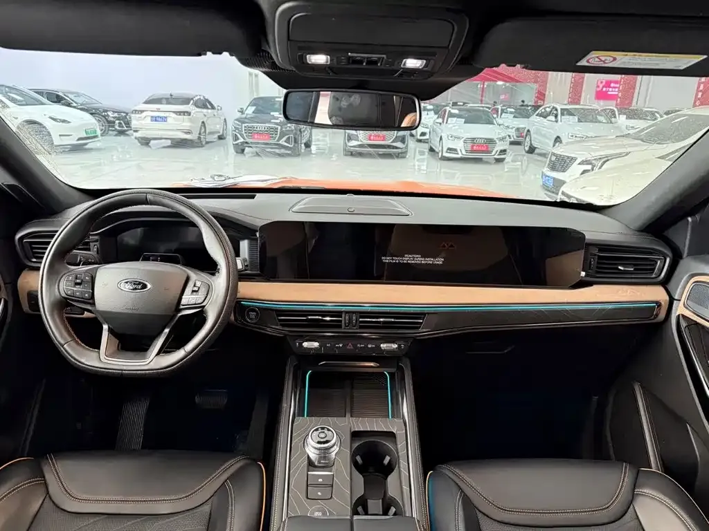 Ford Explorer 2024 из CN, фото 8