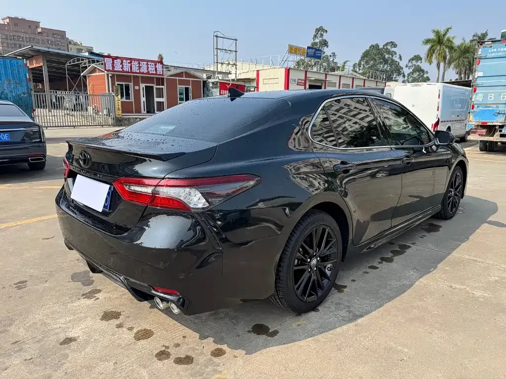 Toyota Camry 2022 из CN, фото 7