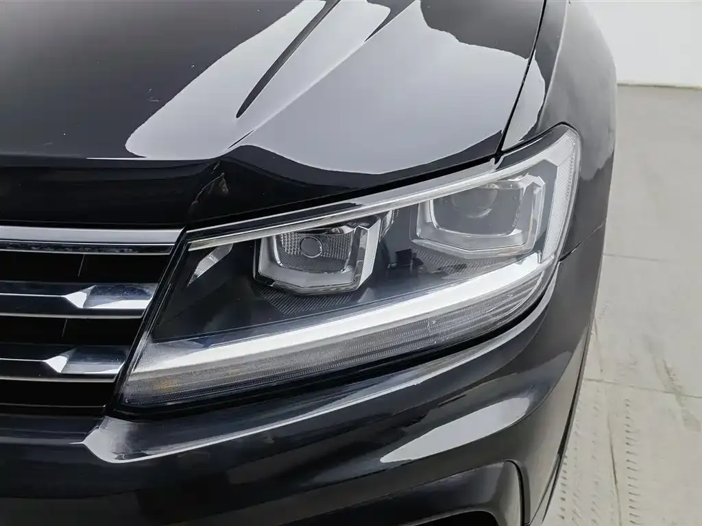 Volkswagen Tiguan L 2021 из CN, фото 7