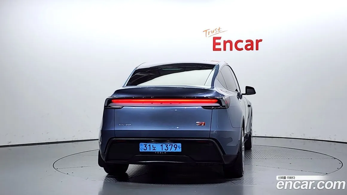 Tesla Model Y 2025 из KR, фото 4