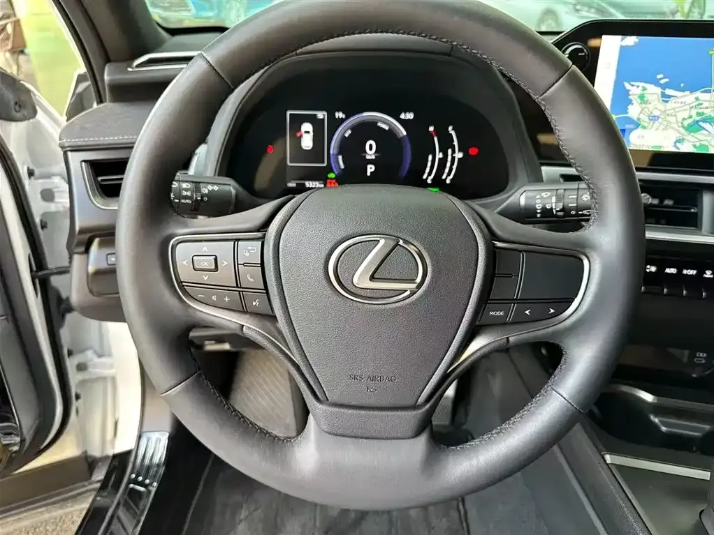 Lexus UX 2025 из CN, фото 8
