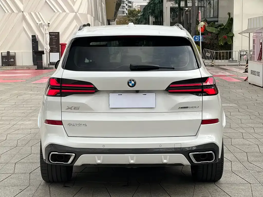 BMW X5 — фото 5