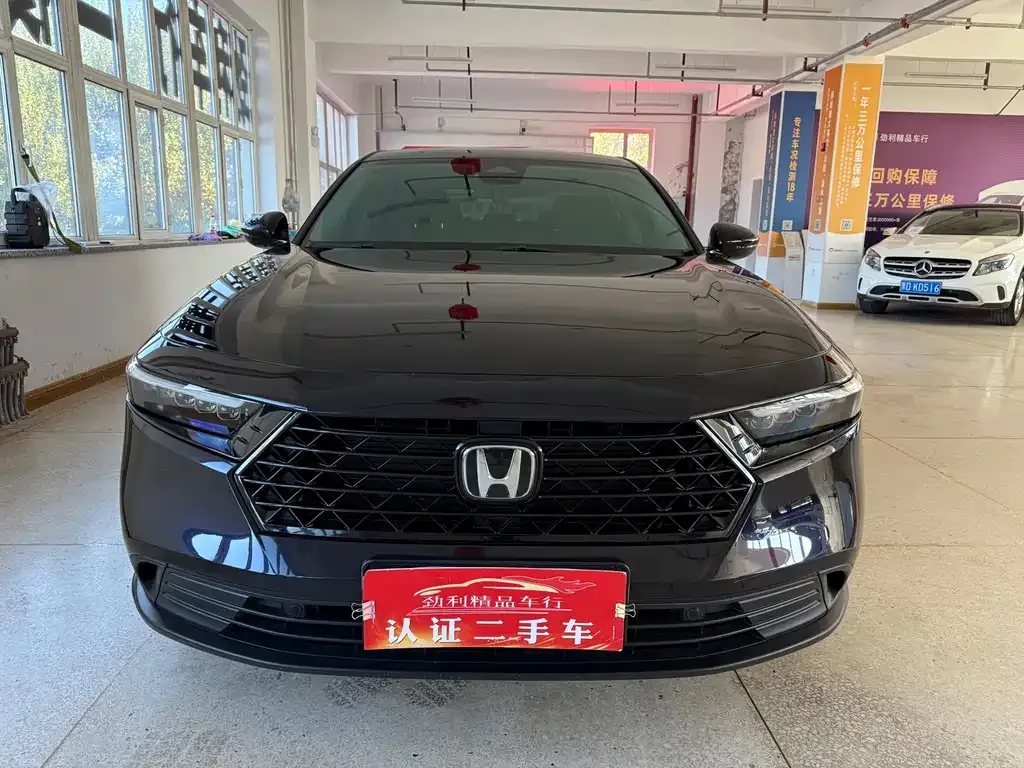 Honda Accord 2024 из CN, фото 2