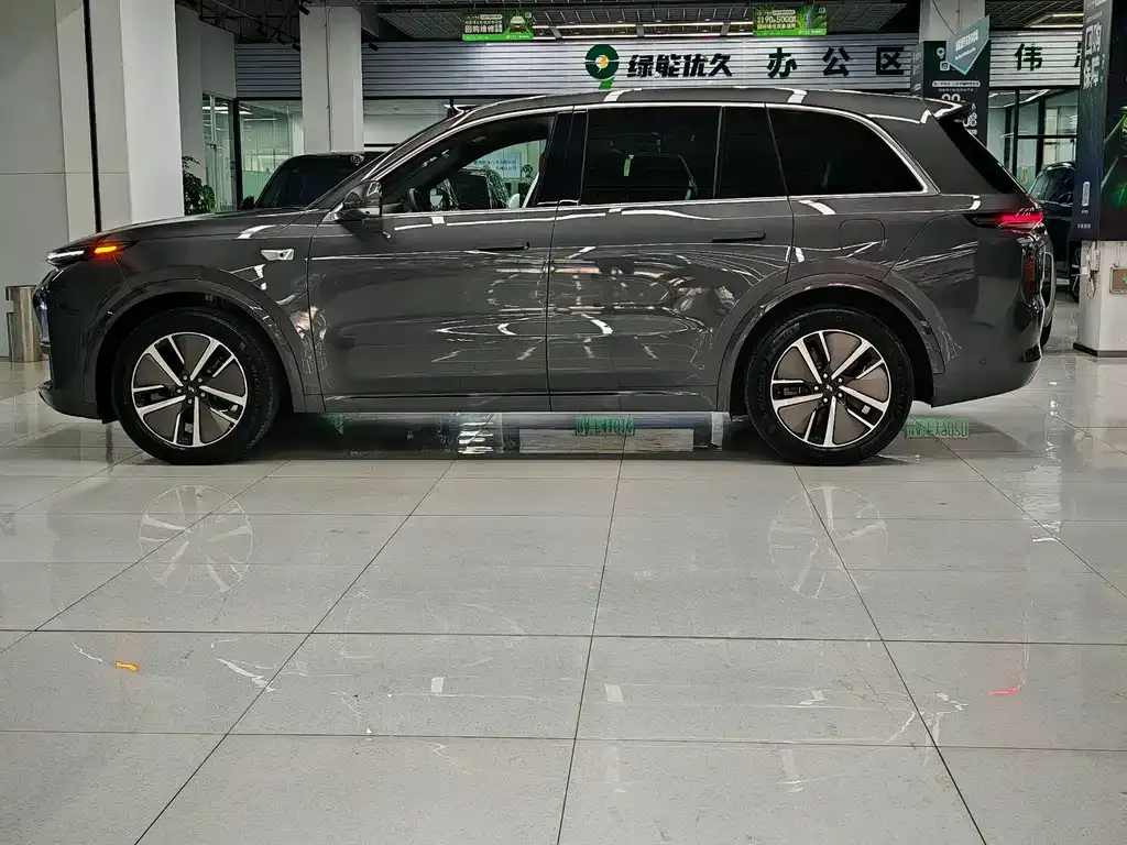 Li Auto L8 2024 из CN, фото 5