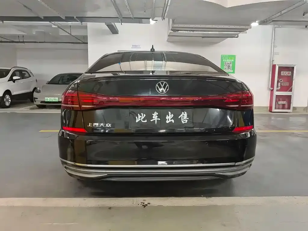 Volkswagen Passat 2023 из CN, фото 5