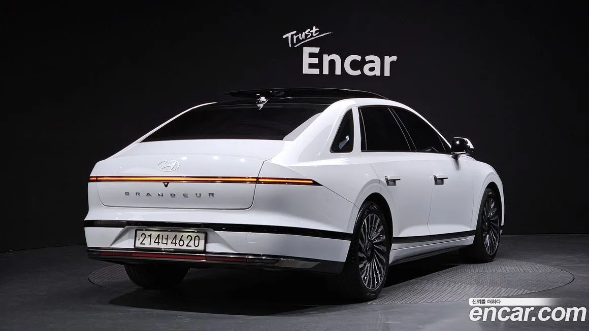 Hyundai Grandeur 2023 из KR, фото 2