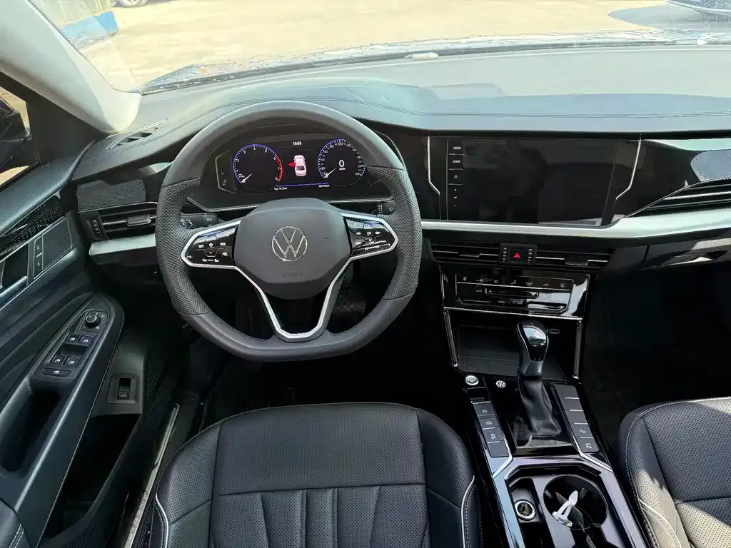 Volkswagen Passat — фото 4