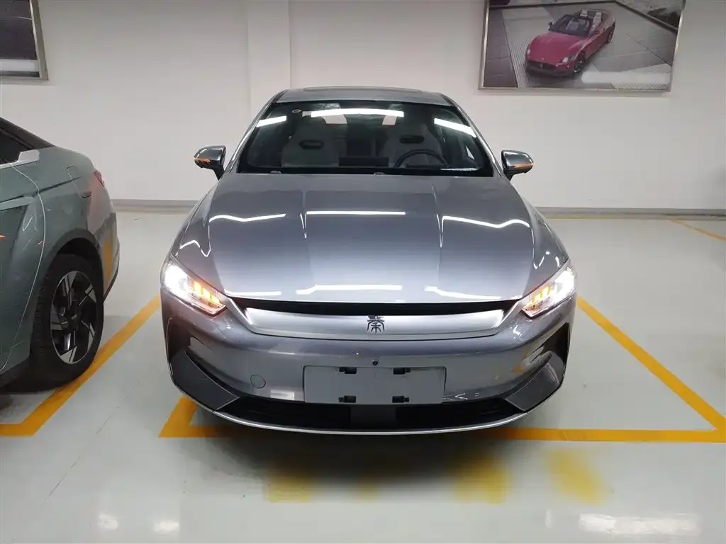 BYD Qin PLUS 2023 из CN, фото 3
