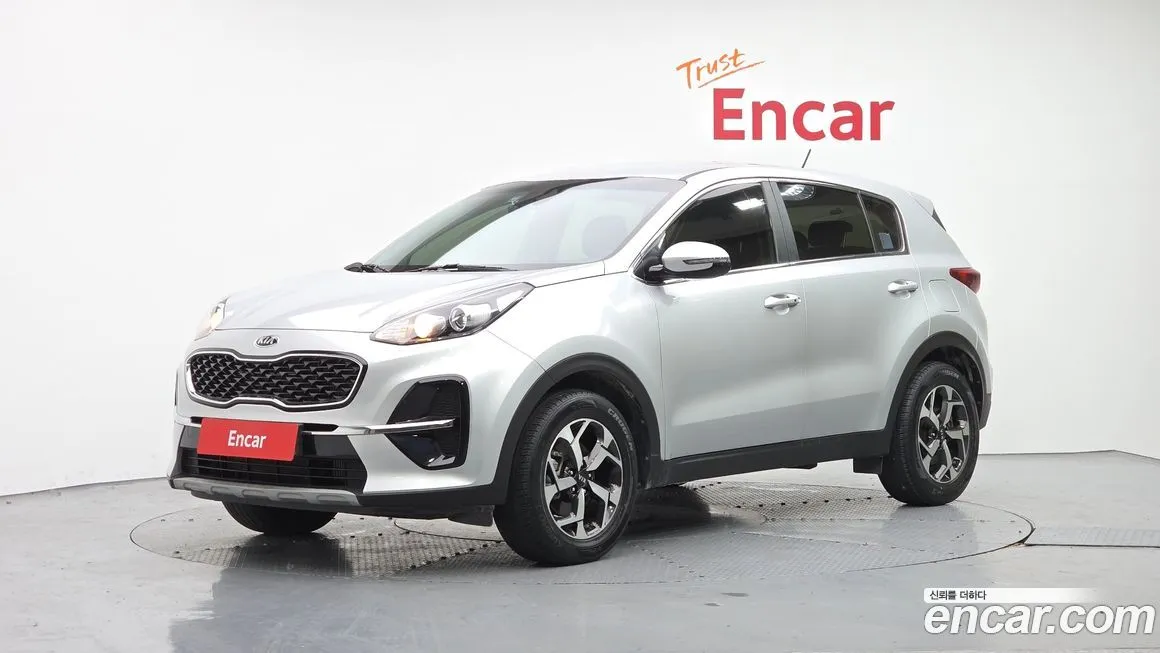 Kia Sportage — фото 1
