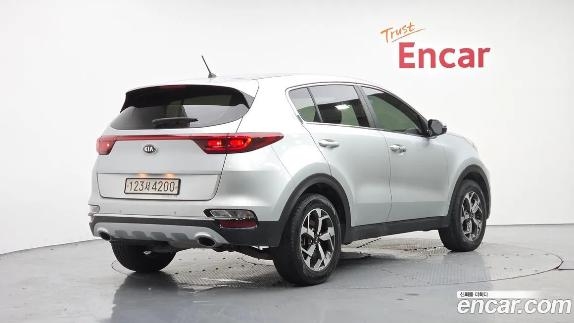 Kia Sportage — фото 2