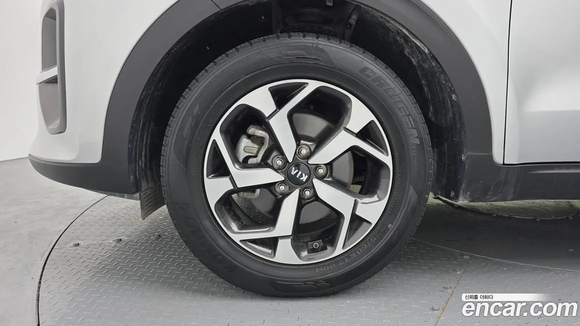 Kia Sportage — фото 5