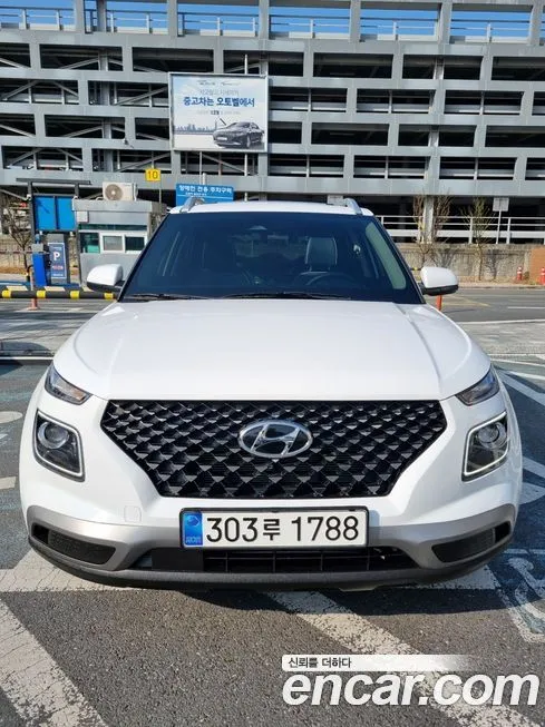 Hyundai Venue — фото 2