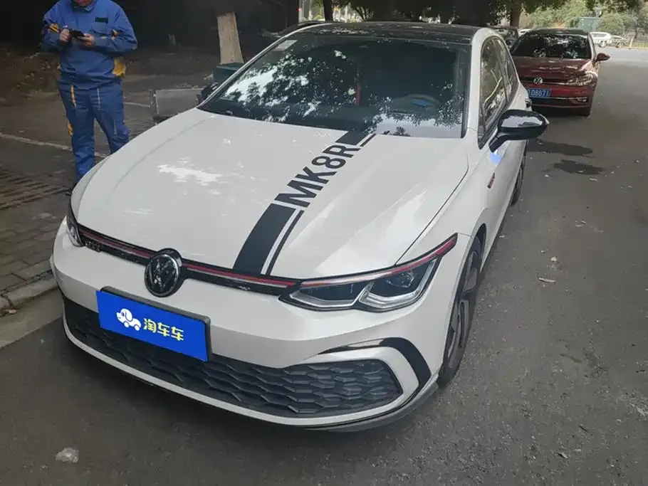 Volkswagen Golf GTI 2022 из CN, фото 1