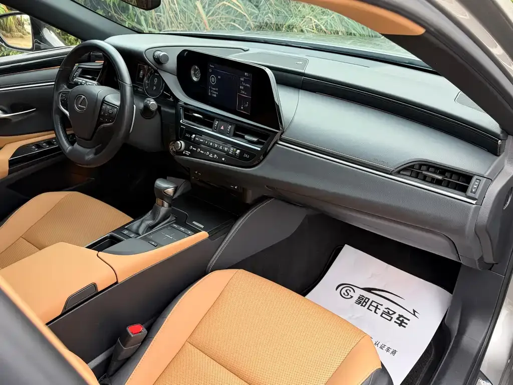 Lexus ES 2022 из CN, фото 9