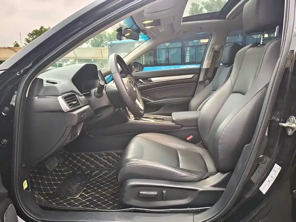 Honda Accord 2022 из CN, фото 4