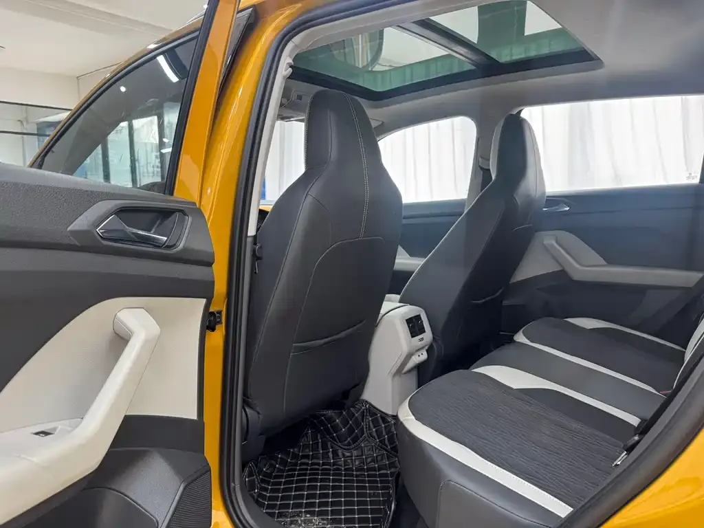 Volkswagen T-Cross 2021 из CN, фото 8