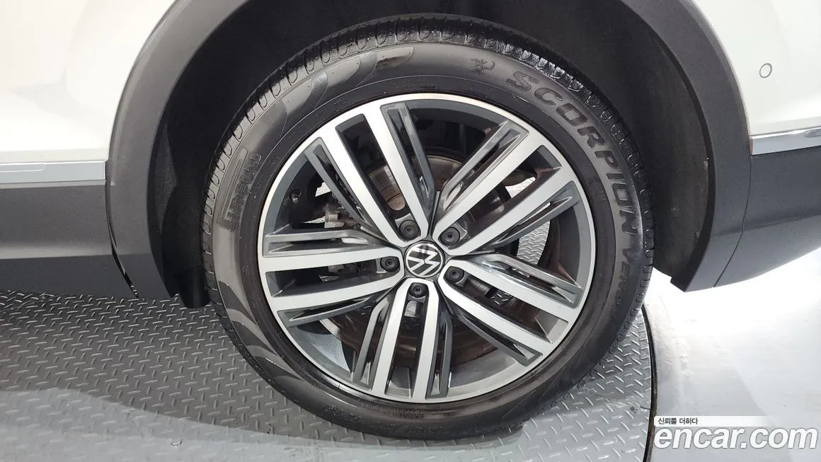 Volkswagen Tiguan 2024 из KR, фото 5