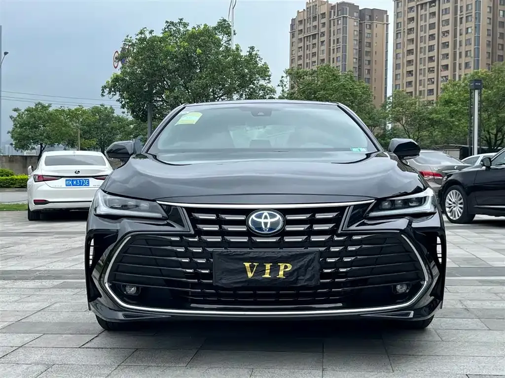 Toyota Avalon 2024 из CN, фото 2