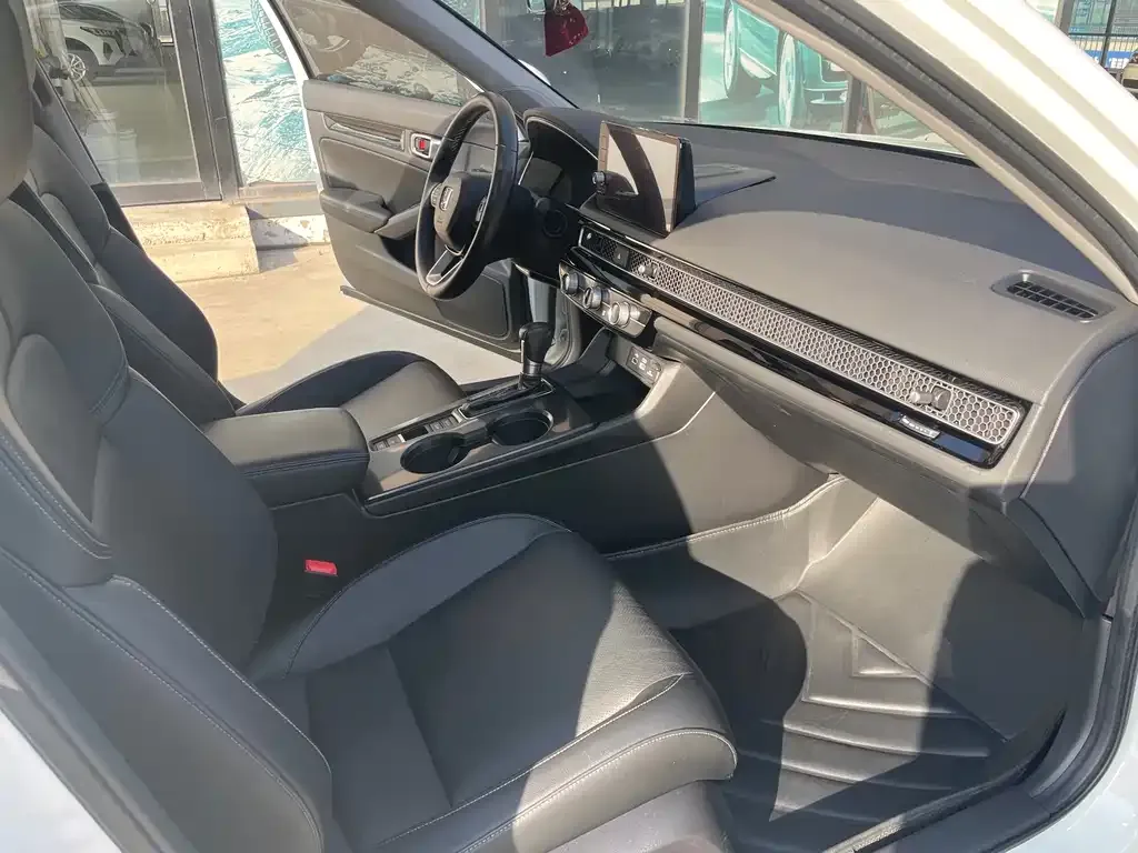 Honda Civic 2022 из CN, фото 10