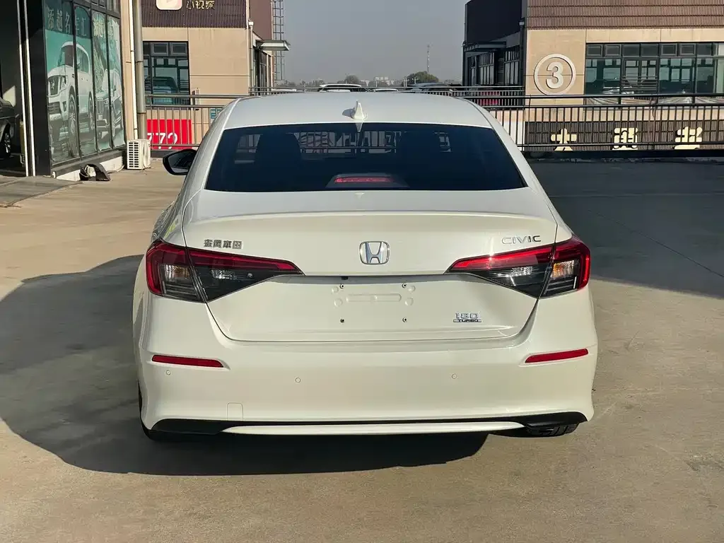 Honda Civic 2022 из CN, фото 4
