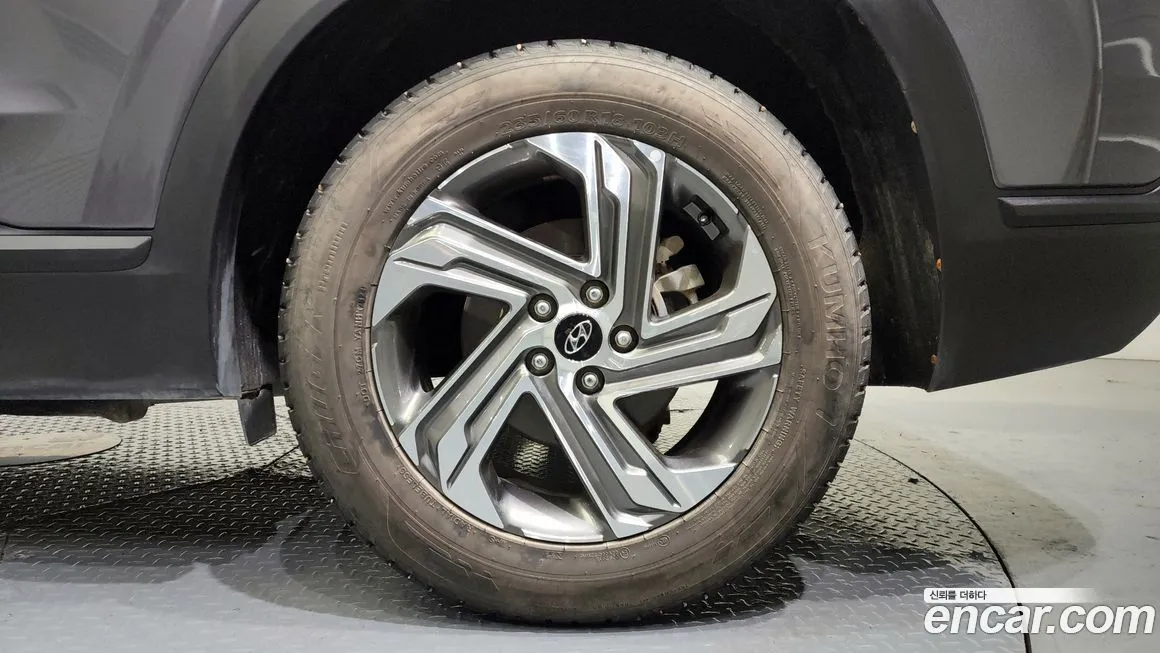 Hyundai Santafe — фото 5
