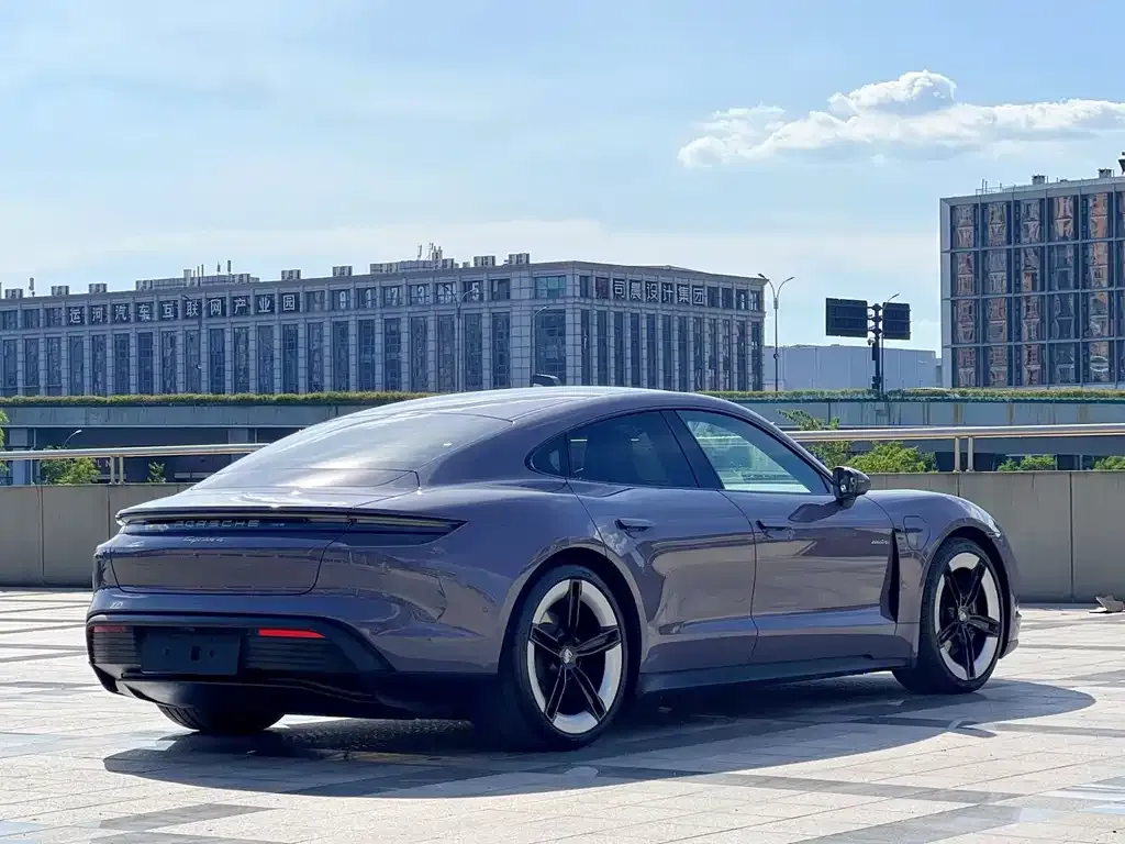 Porsche Taycan 2024 из CN, фото 4
