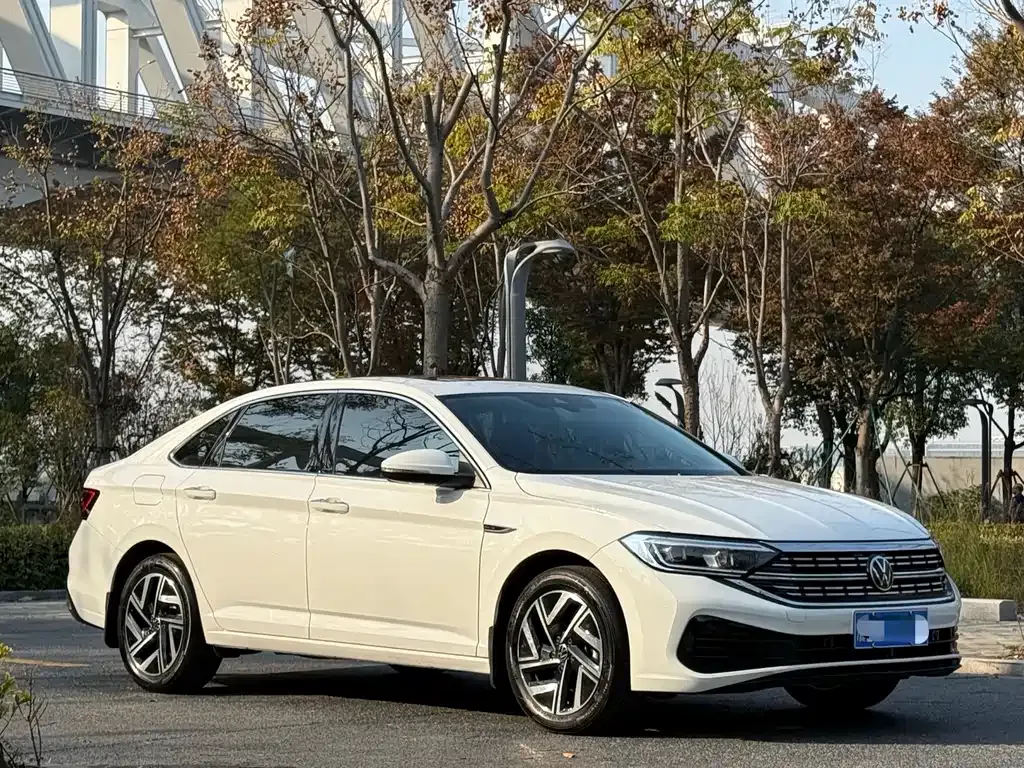 Volkswagen Sagitar 2024 из CN, фото 3