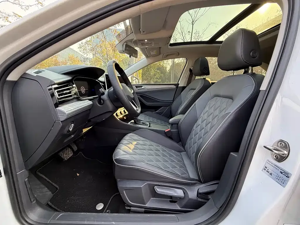 Volkswagen Sagitar 2024 из CN, фото 8