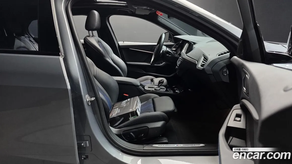 BMW 1-Series 2024 из KR, фото 10
