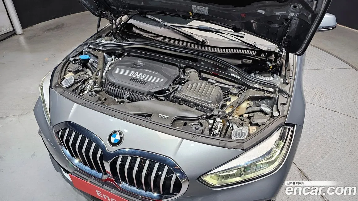BMW 1-Series 2024 из KR, фото 6