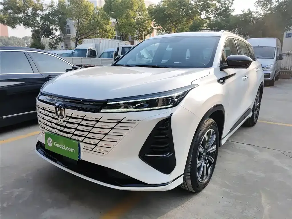 Changan CS75PLUS 2024 из CN, фото 1
