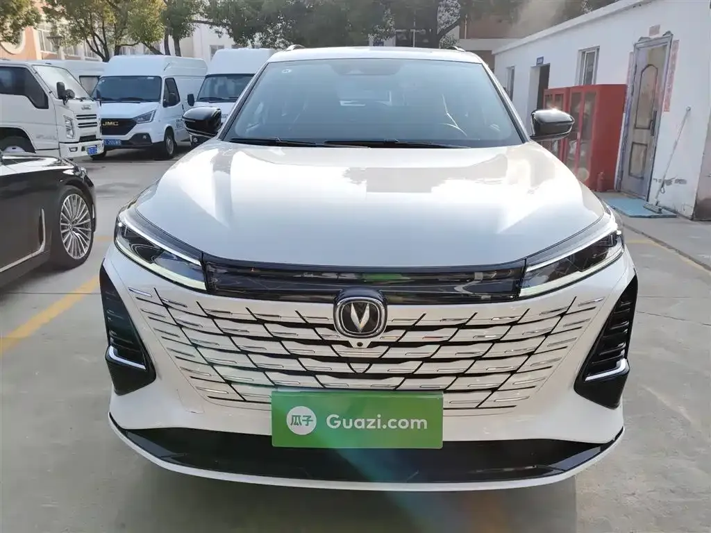Changan CS75PLUS 2024 из CN, фото 3