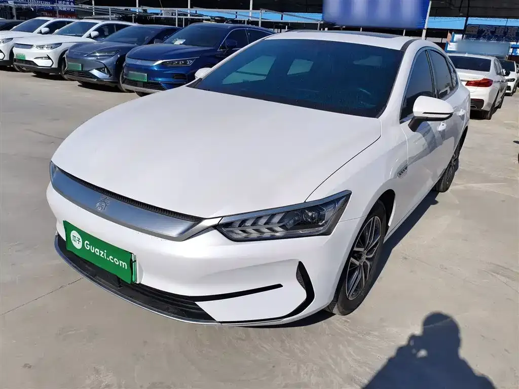 BYD Qin PLUS 2023 из CN, фото 2