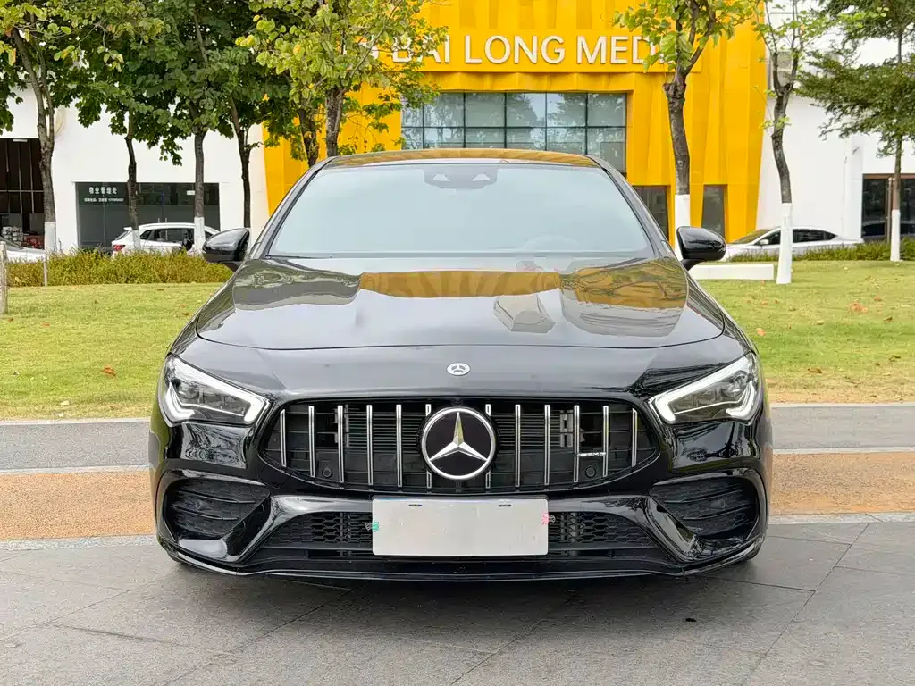 Mercedes-Benz CLA AMG — фото 2
