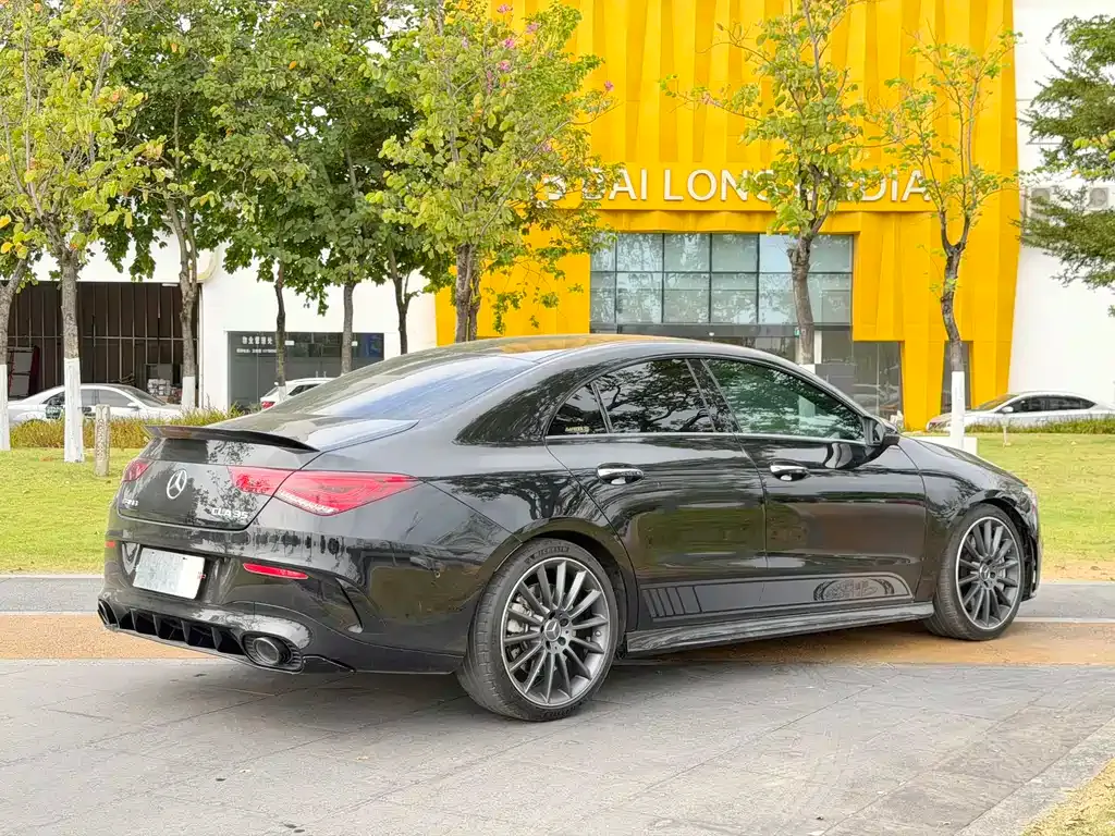 Mercedes-Benz CLA AMG — фото 9