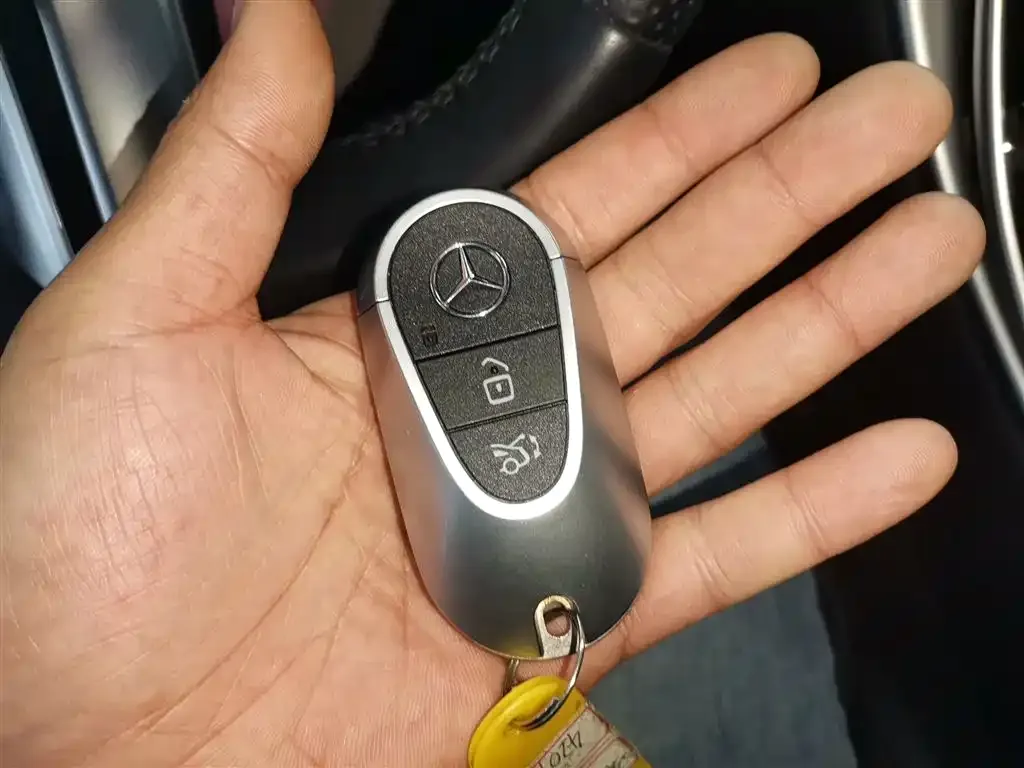 Mercedes-Benz C-Class 2023 из CN, фото 9