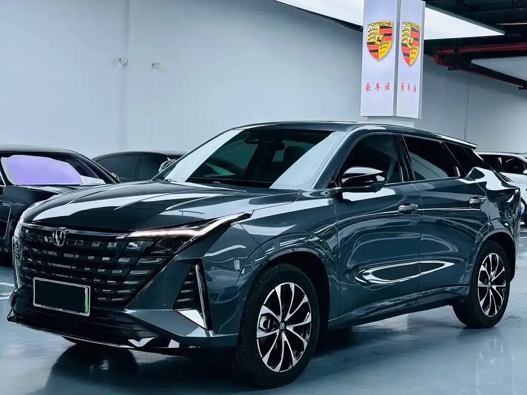 Changan UNI-Z New Energy 2024 из CN, фото 1