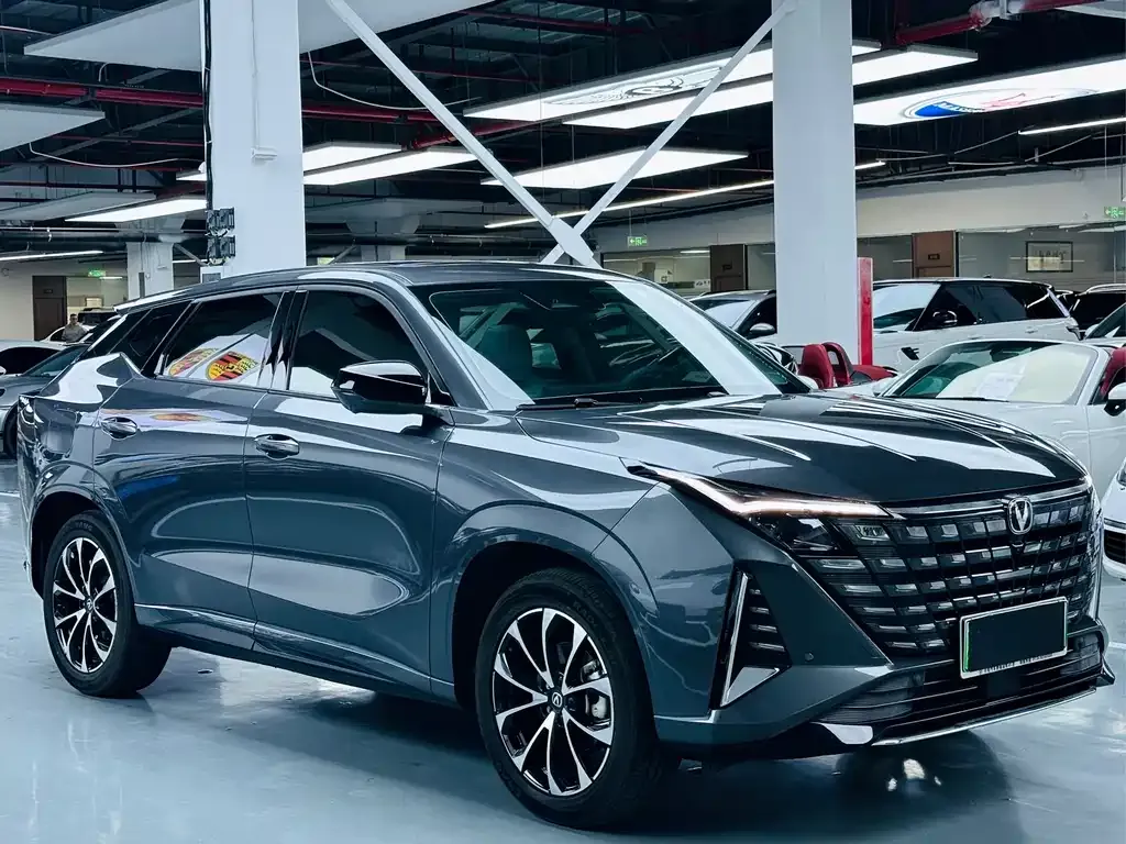 Changan UNI-Z New Energy 2024 из CN, фото 3