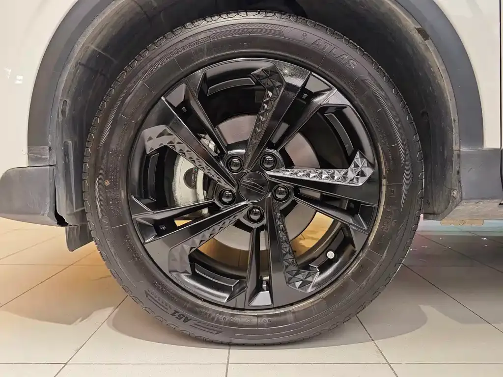 Geely Binyue 2024 из CN, фото 5