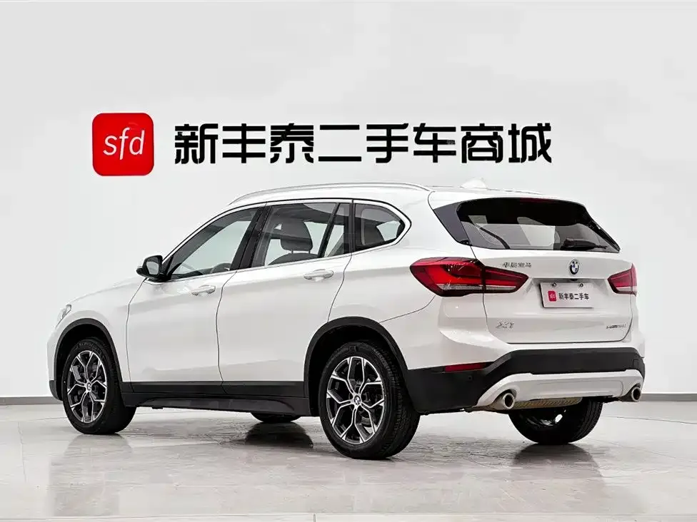 BMW X1 2021 из CN, фото 6