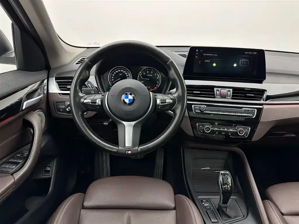 BMW X1 2021 из CN, фото 9