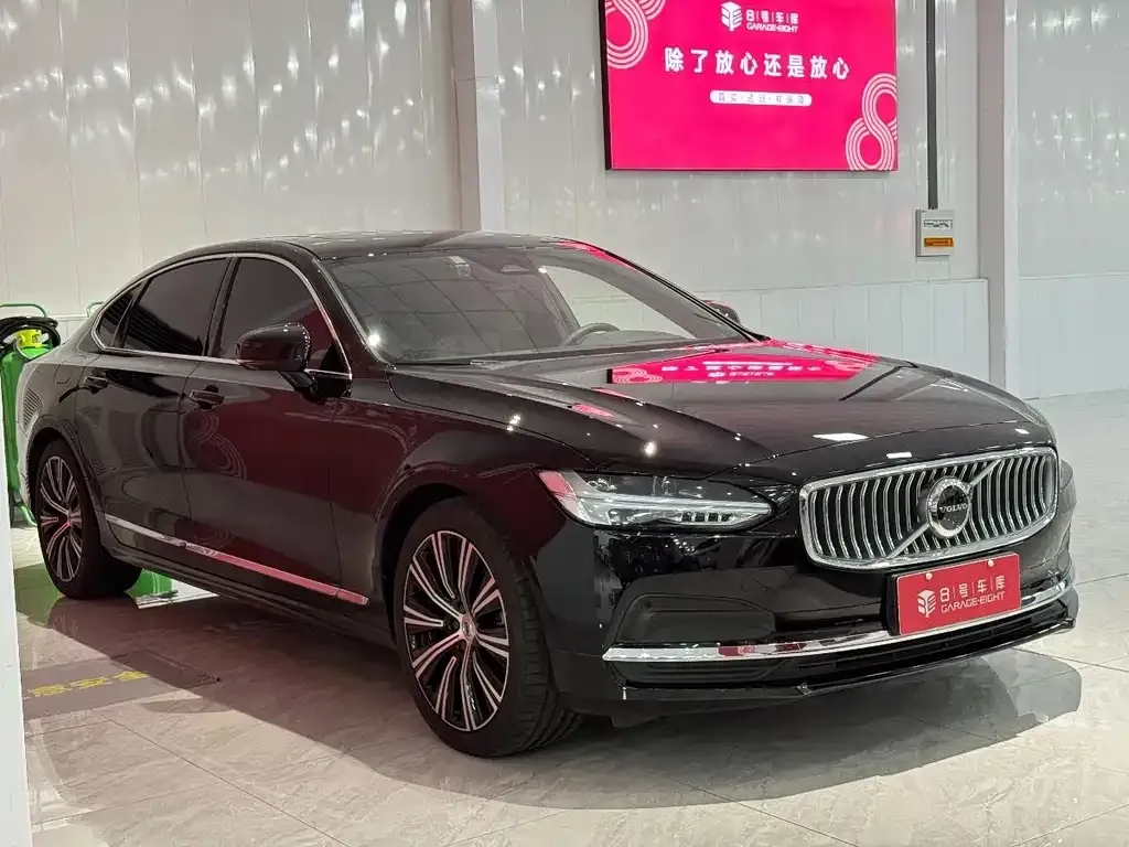Volvo S90 2023 из CN, фото 3