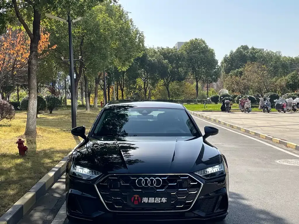 Audi A7 2024 из CN, фото 2