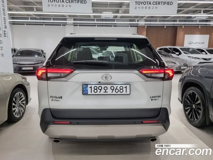 Toyota RAV4 2025 из KR, фото 4
