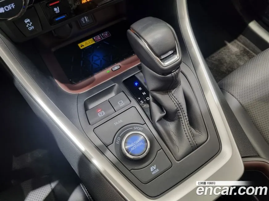 Toyota RAV4 2025 из KR, фото 9