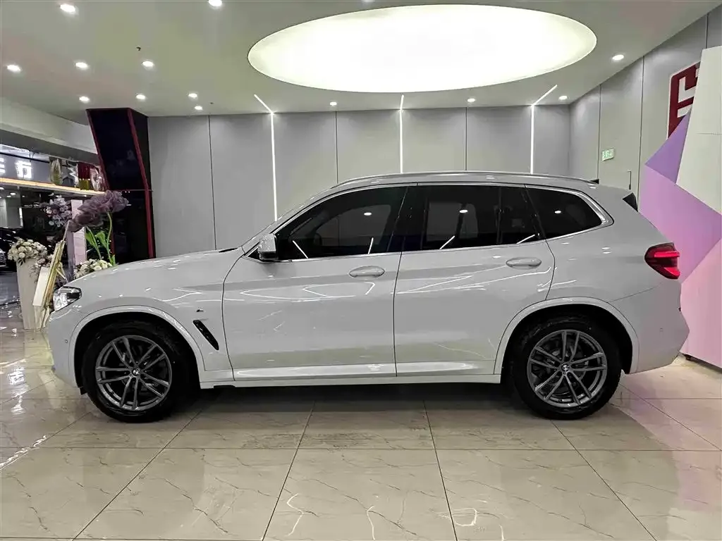 BMW X3 — фото 9