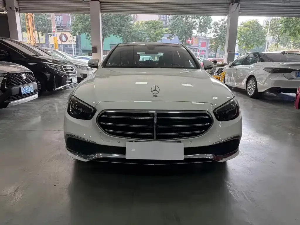 Mercedes-Benz E-Class 2021 из CN, фото 2