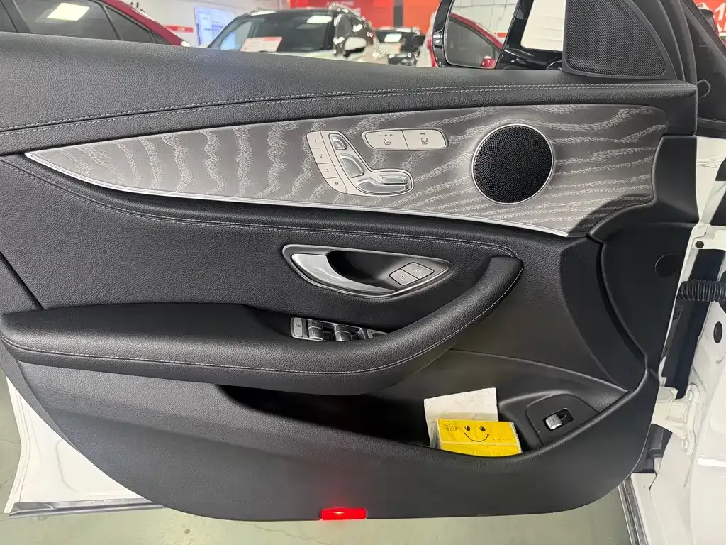 Mercedes-Benz E-Class 2021 из CN, фото 9
